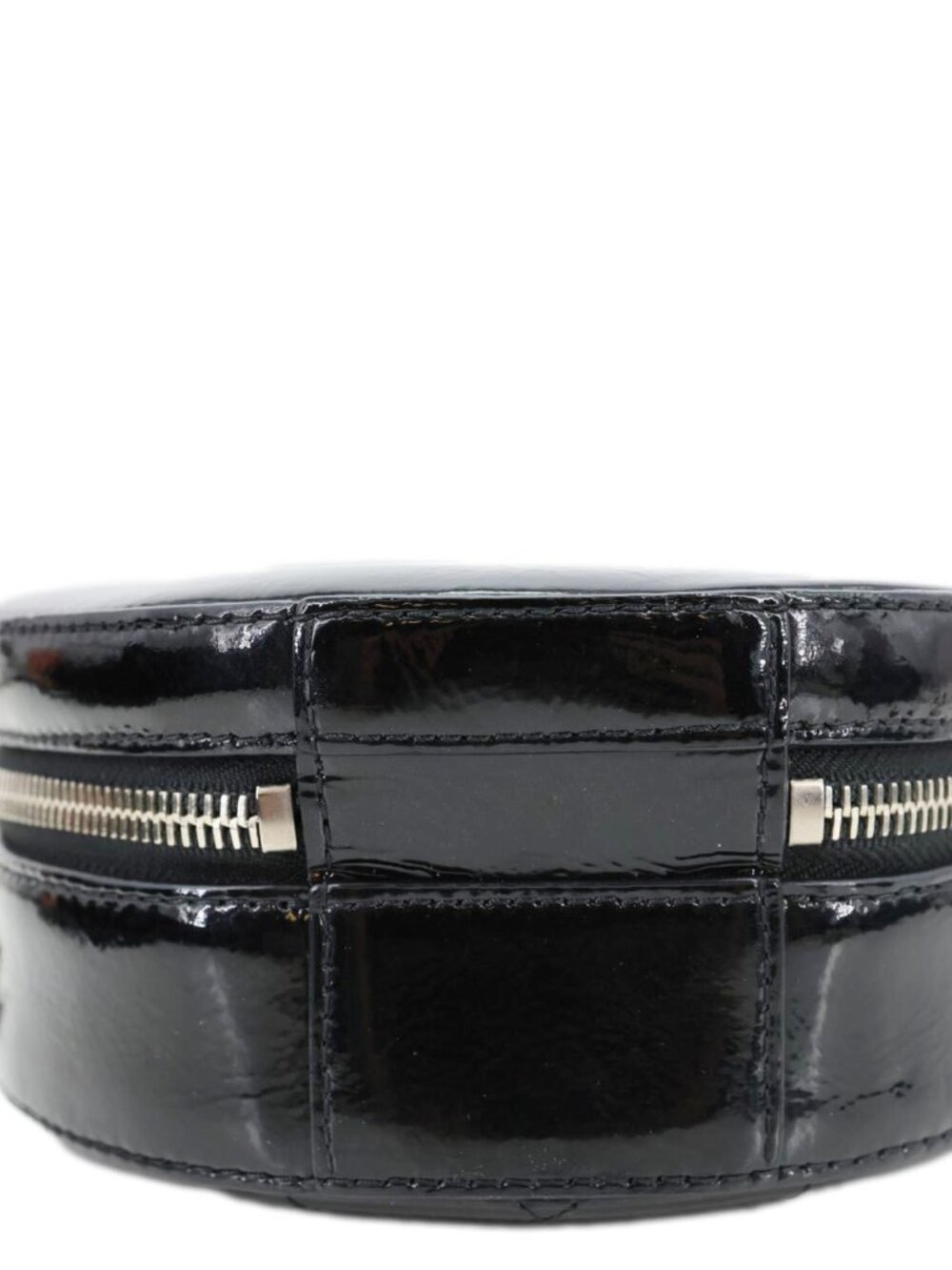 Chanel  Round as Earth Patent Leather Crossbody Bag Black - Picture 6 of 15